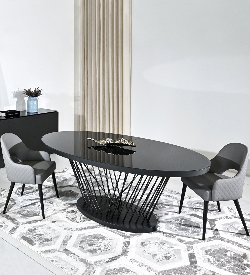 Mesa de jantar extensível oval com tampo lacado a negro com vidro, pés metálicos e base lacados a negro