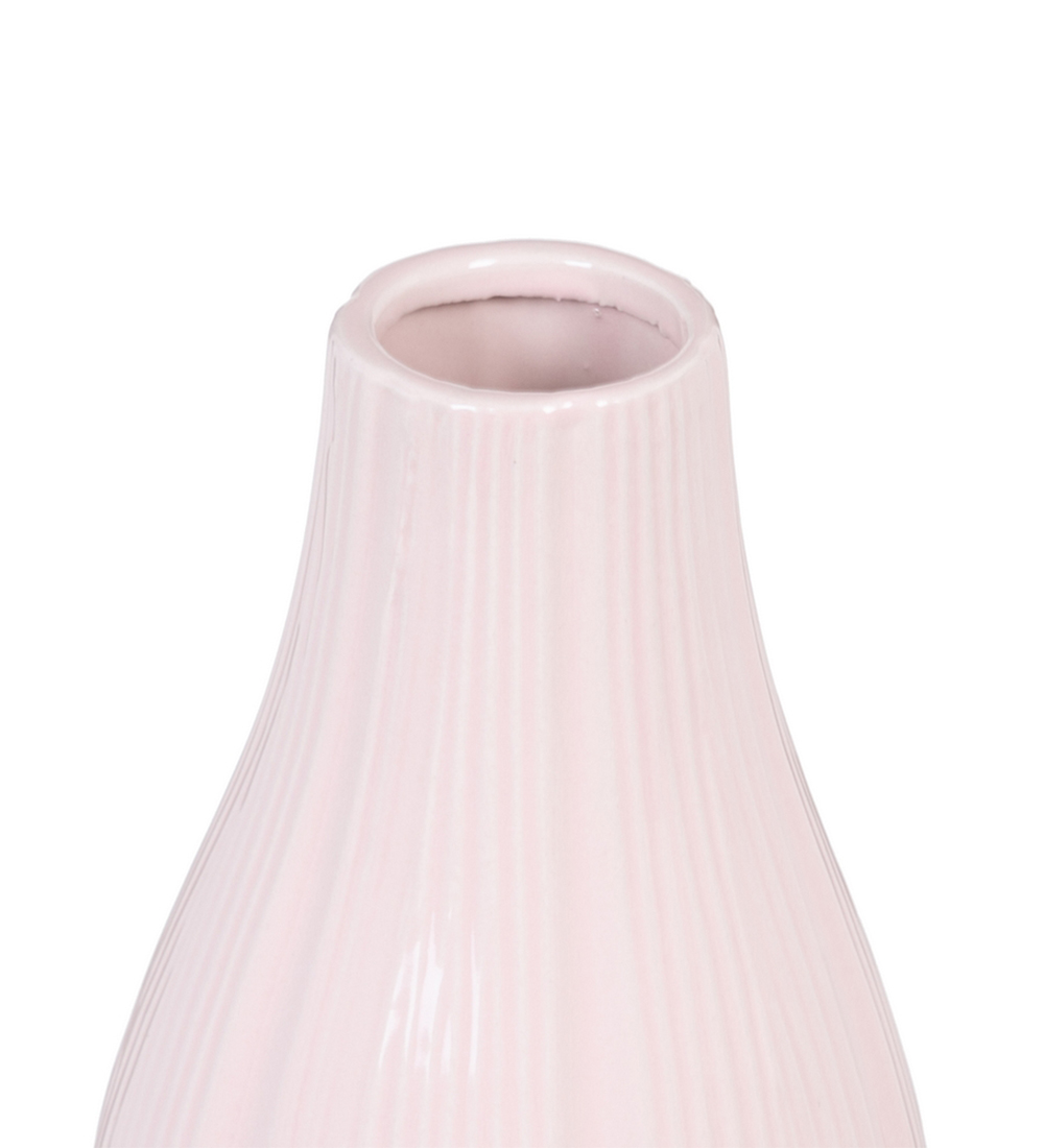 Ceramic vase in light pink