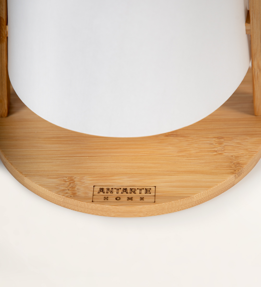 Bamboo table lamp 