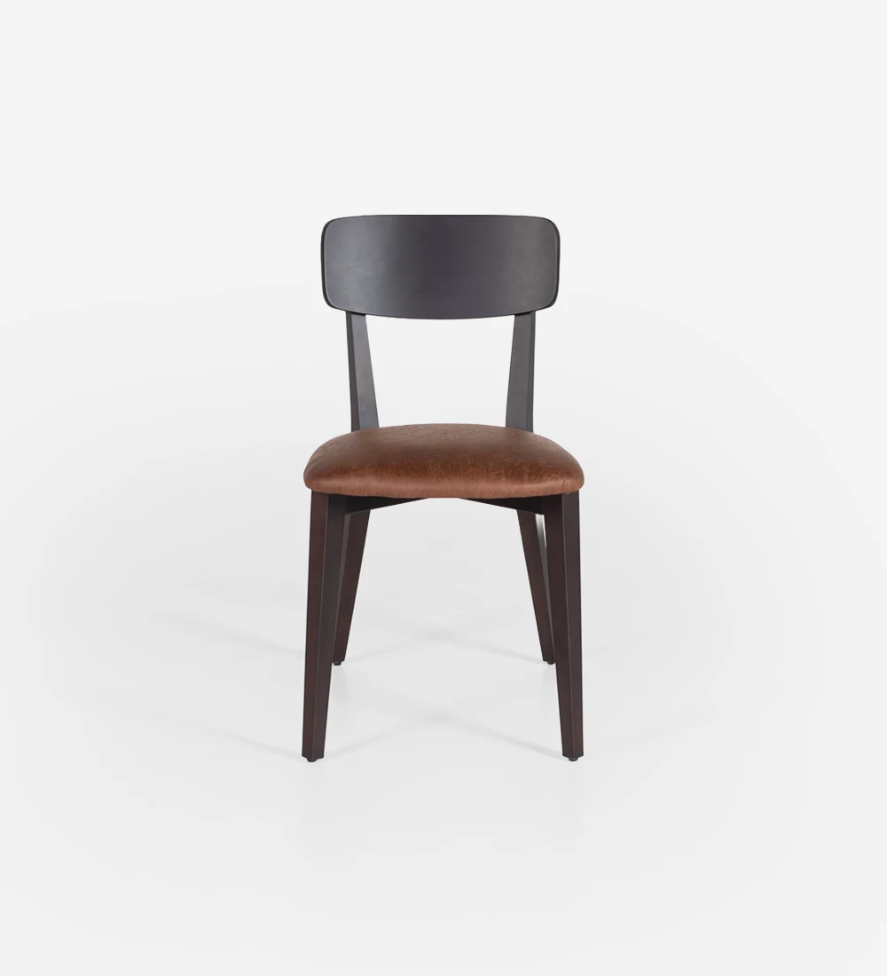 Chaise en bois de frêne brun foncé avec assise rembourrée en tissu.