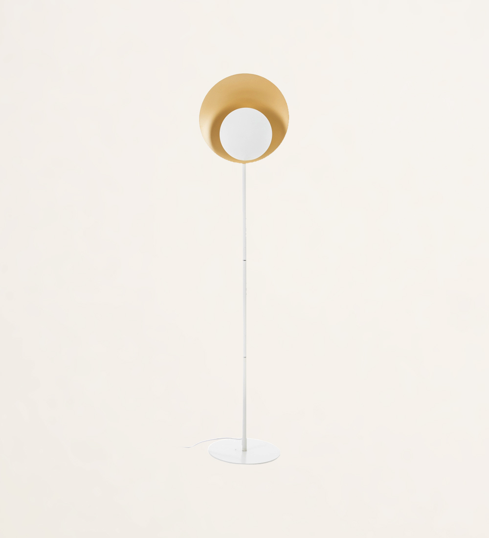 White and gold metal floor lamp