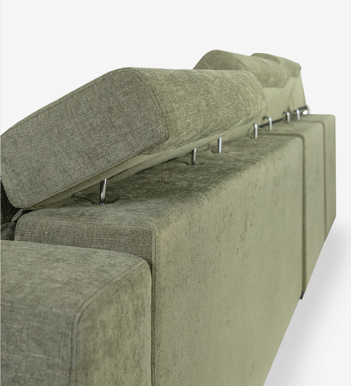 Canapé 3 places avec chaise longue réversible, revêtu de tissu, avec têtières inclinables, sièges coulissants et rangement sur la chaise longue.
