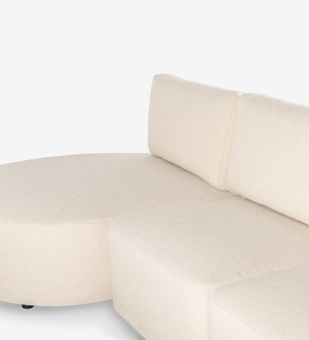 Sofá de 2 plazas con chaise longue, tapizado en tejido.