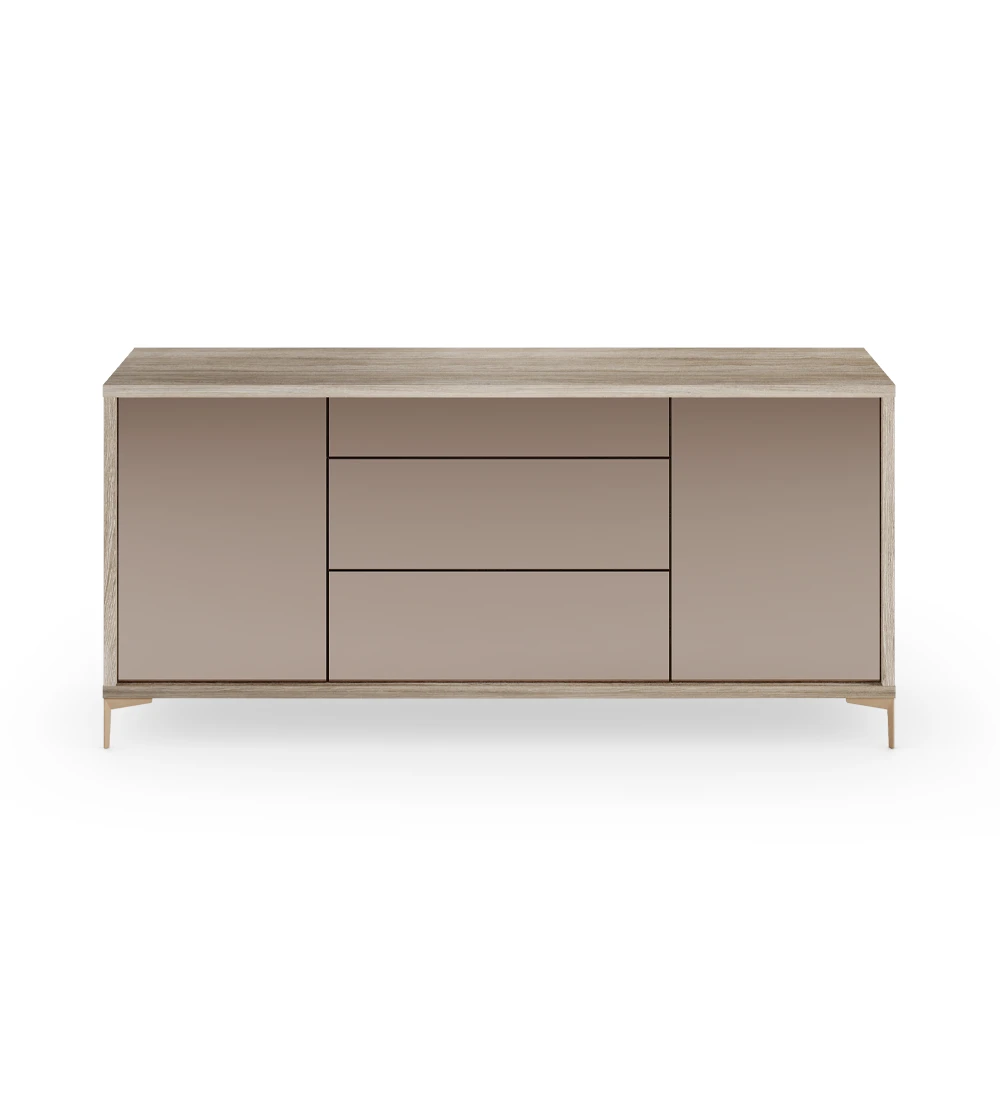 Sideboard with 2 doors and 3 drawers in rosé mirror, with decapé oak structure and golden metallic feet.