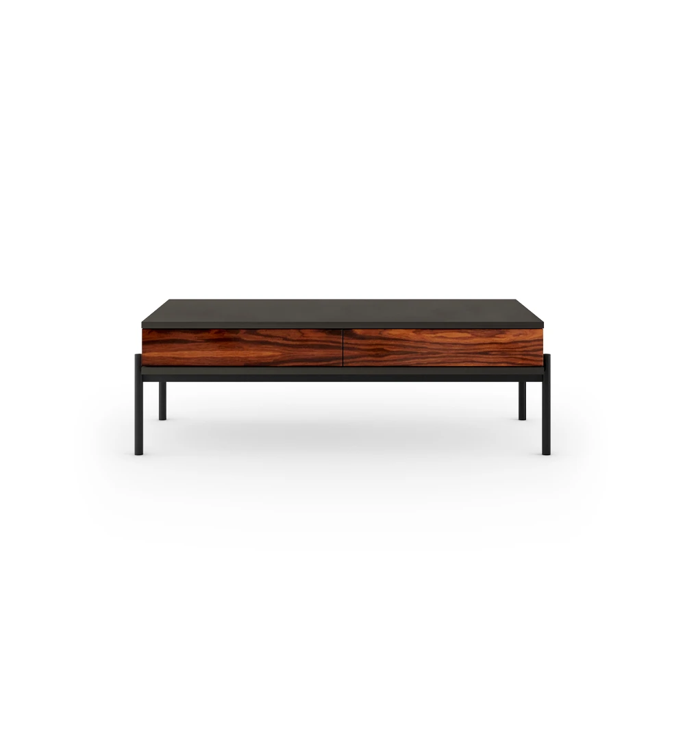 Table basse rectangulaire en noir, 2 tiroirs en palissandre brillant, structure en métal laqué noir, pieds niveleurs.