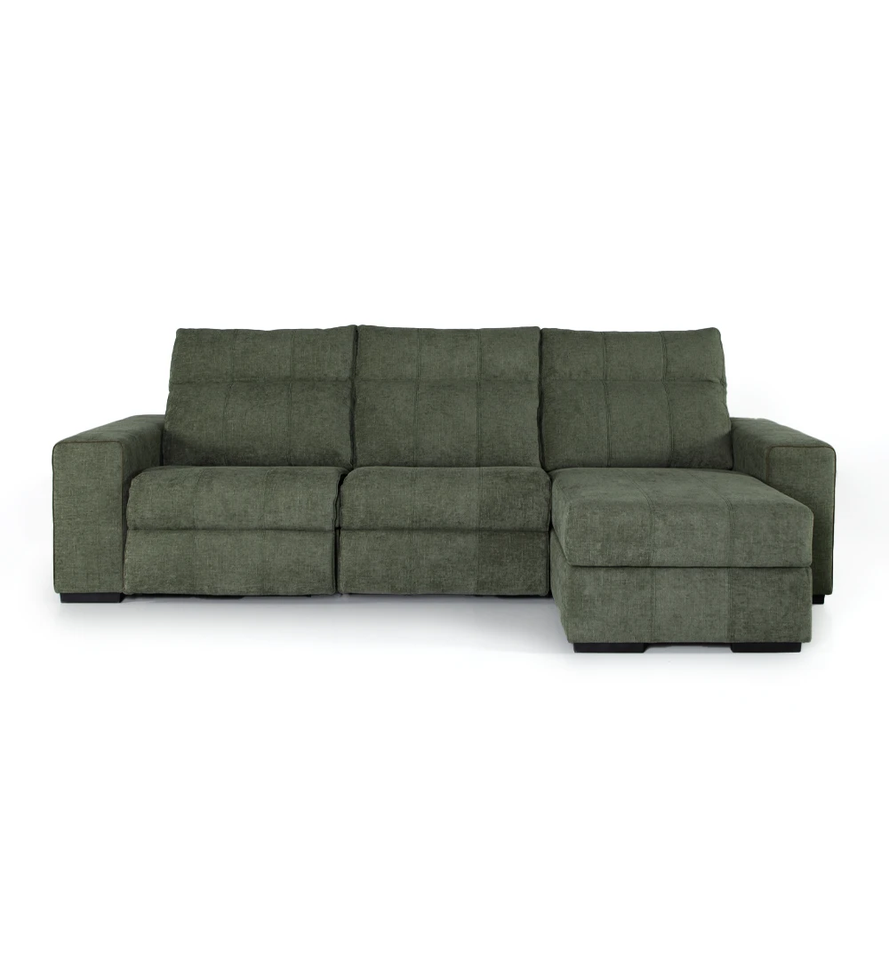 Sofá de 2 lugares com chaise longue, estofado a tecido, com sistema relax e arrumação na chaise longue.
