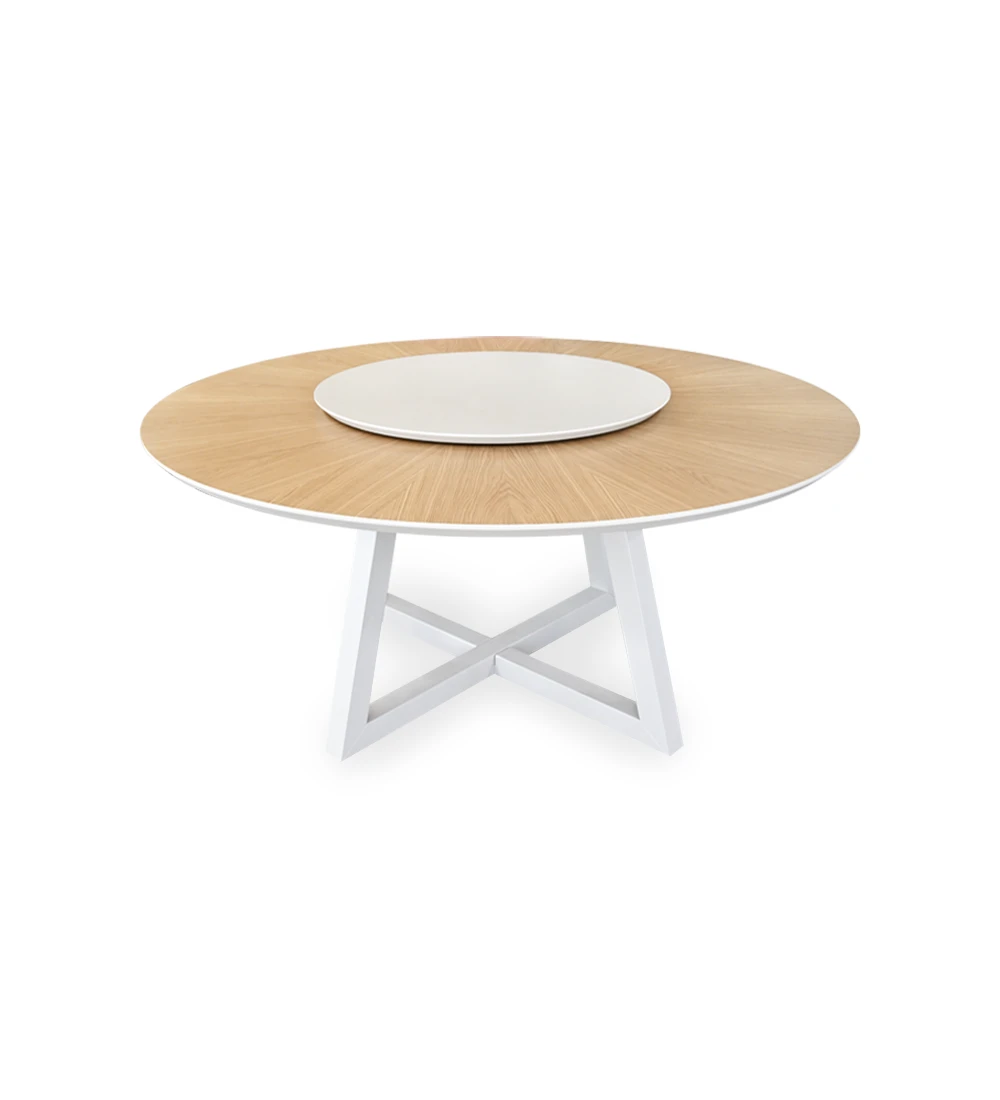 Round dining table with natural oak top, swivel top and pearl lacquered legs.