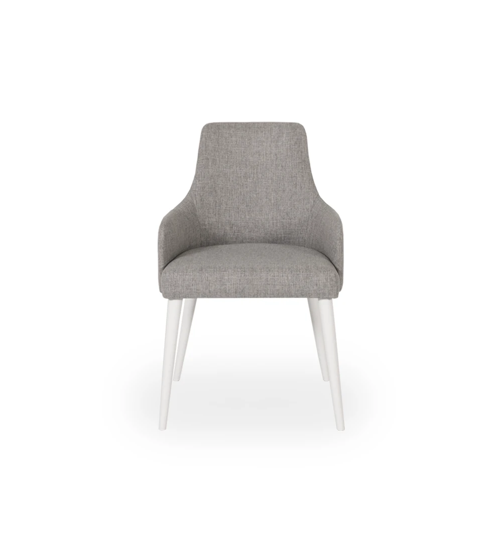 Chair with armrests upholstered in fabric, with white lacquered feet.