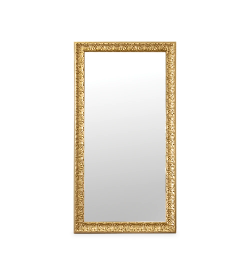 Moldura com espelho, estrutura em talha e lacada a dourado