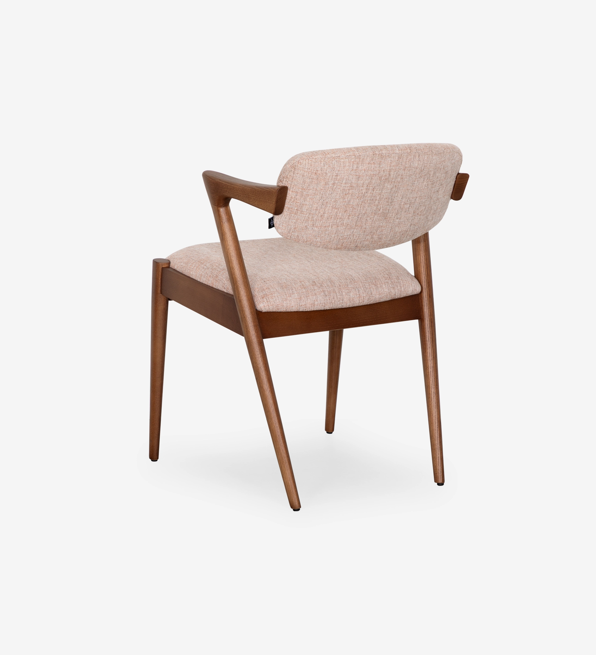 Cadeira de design moderno com estrutura em nogueira e estofado salmão