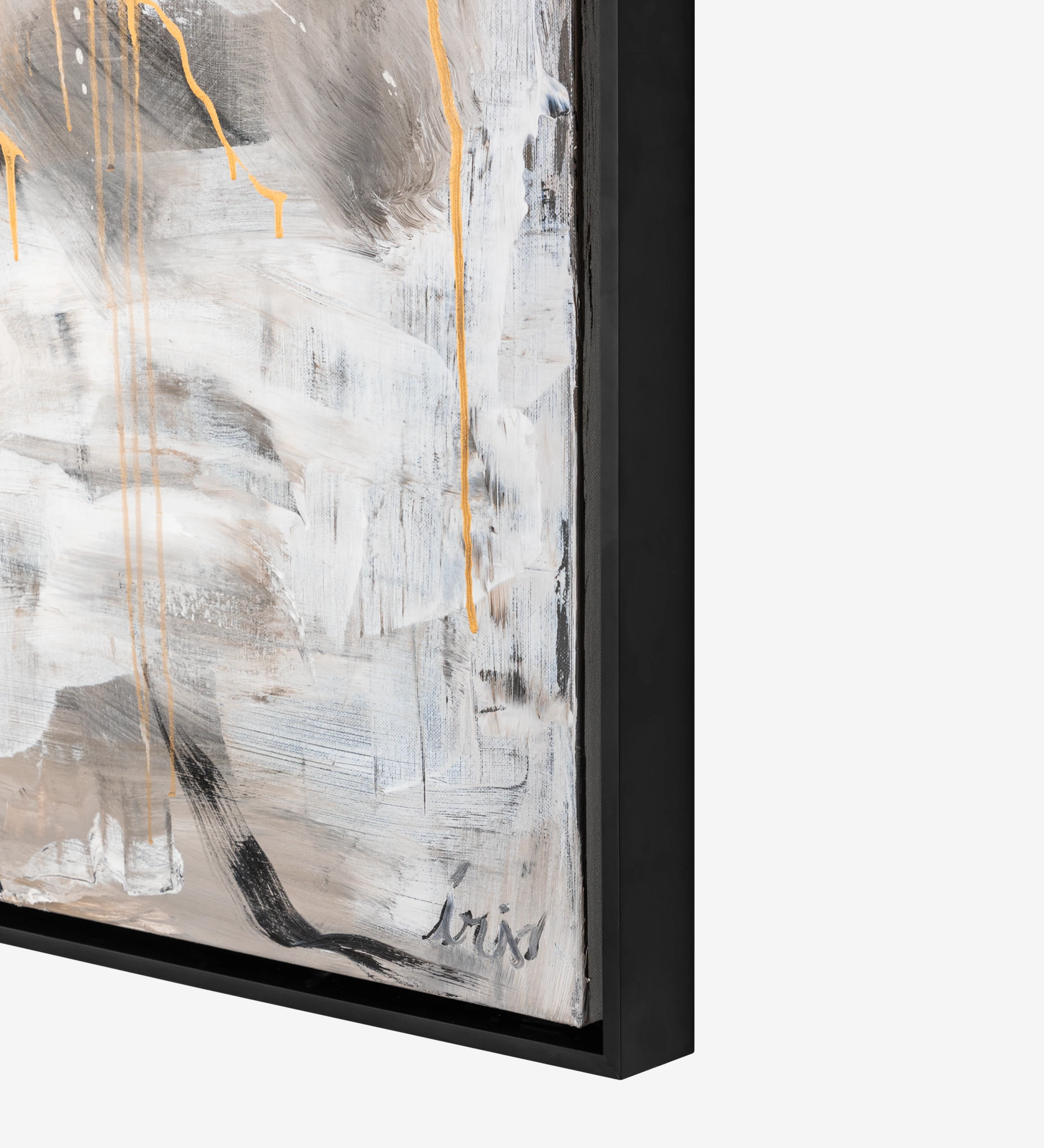 Cuadro abstracto en tonos grises y dorados, marco de madera negro, 104 x 104 cm.