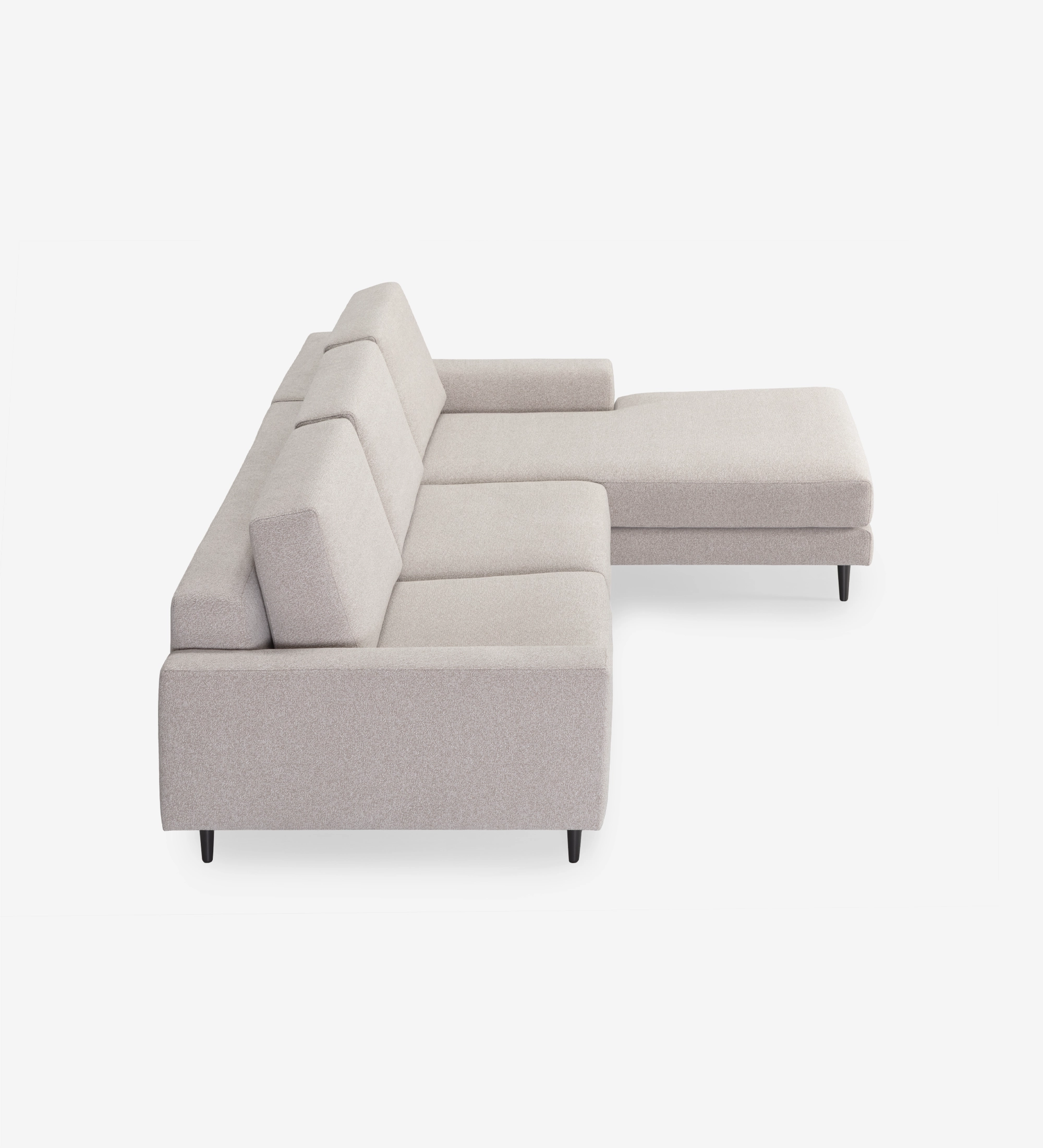 Canapé Oslo 2 places et chaise longue gauche, recouvert en tissu toffee, pieds laqués marron foncé, 262 cm.