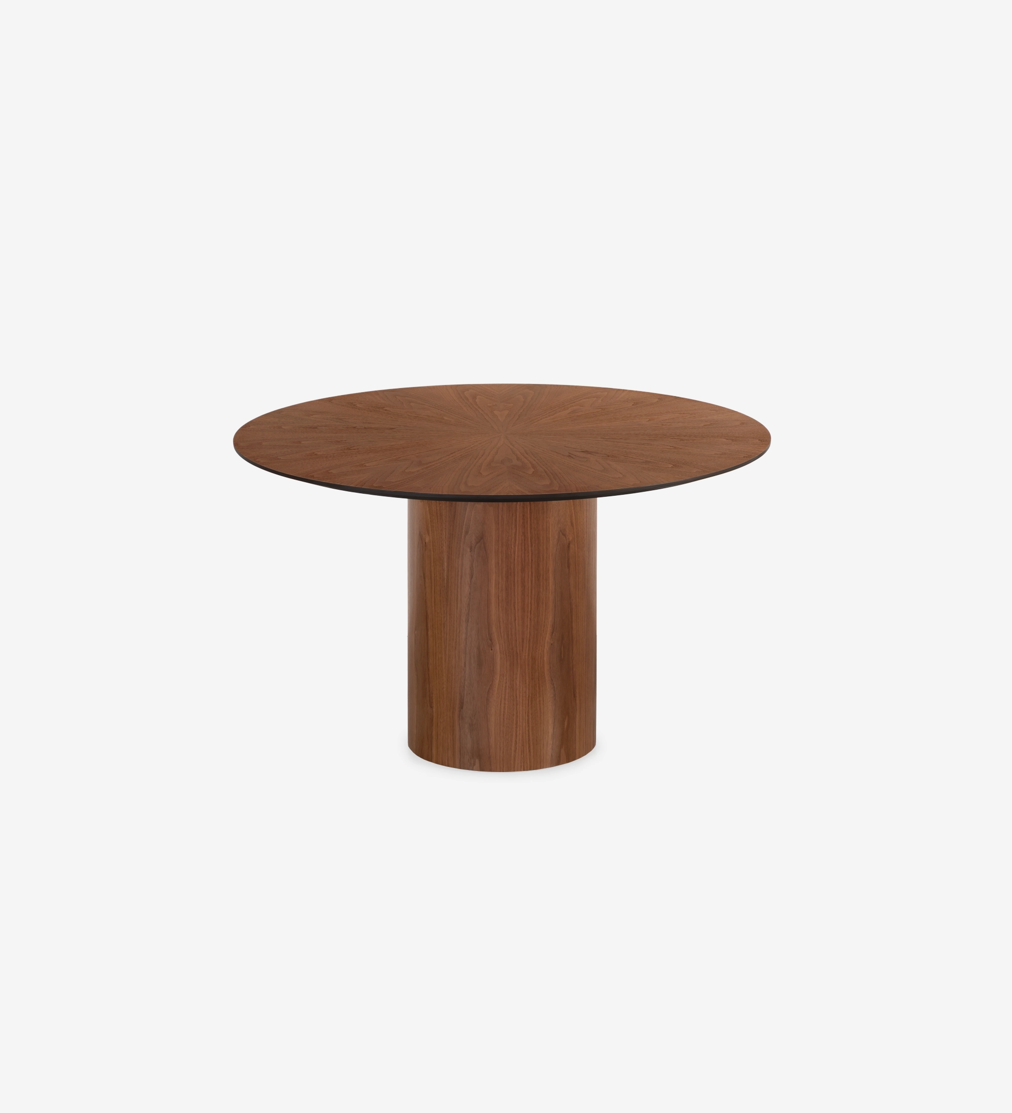 Mesa de jantar Geneve redonda Ø 130 cm, tampo espinhado e pé em nogueira natural, pormenor do tampo lacado a negro.