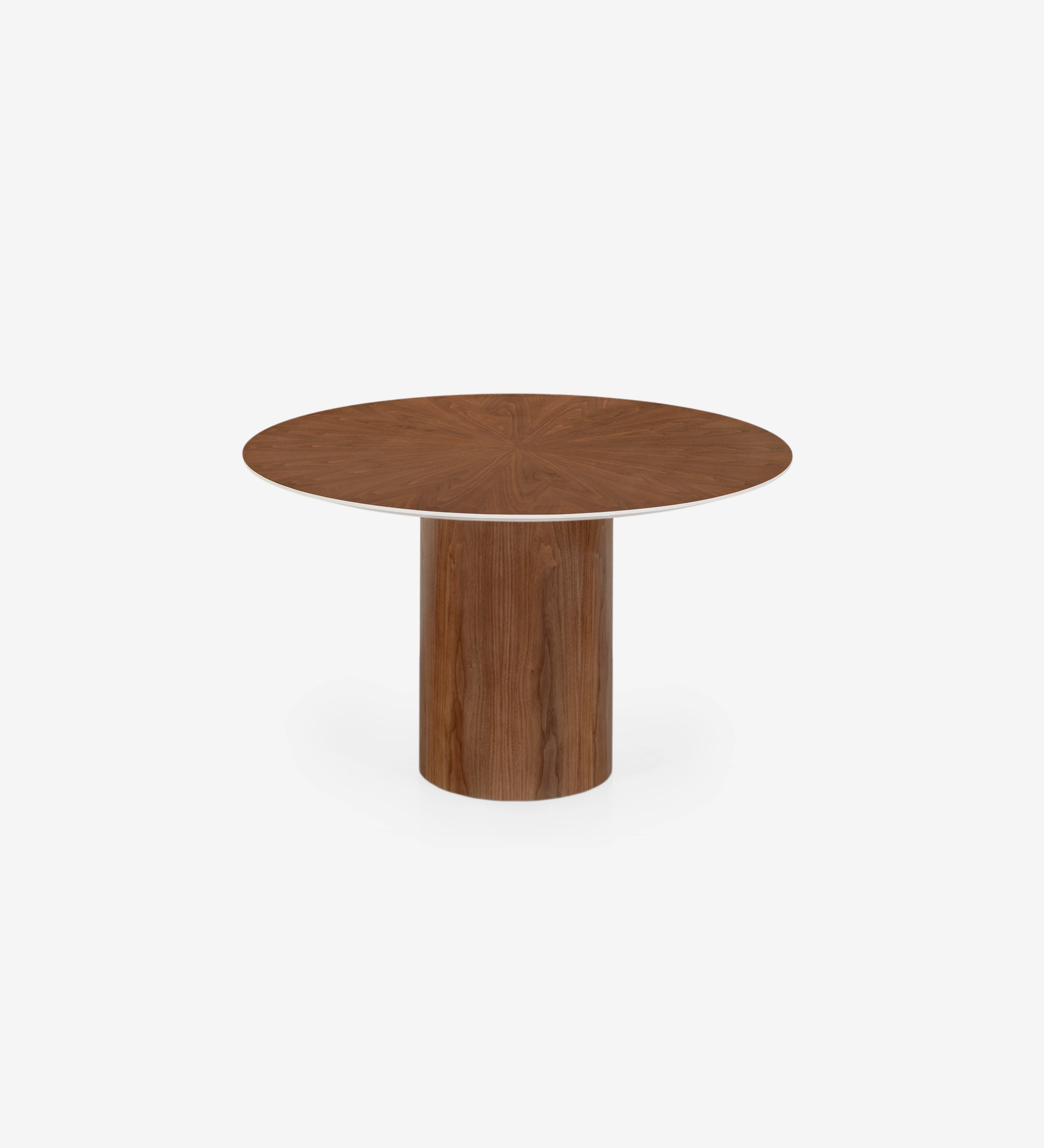 Mesa de jantar Geneve redonda Ø 130 cm, tampo espinhado e pé em nogueira natural, pormenor do tampo lacado a pérola.