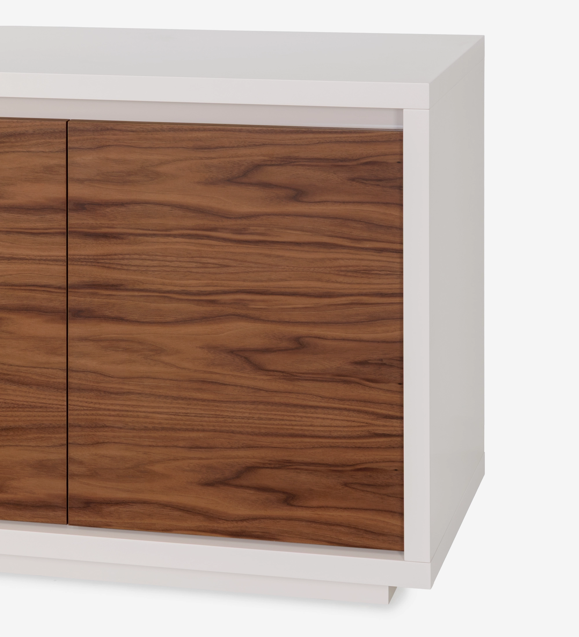 Sideboard with 3 doors in natural walnut, pearl lacquered structure, and pearl glass detail.