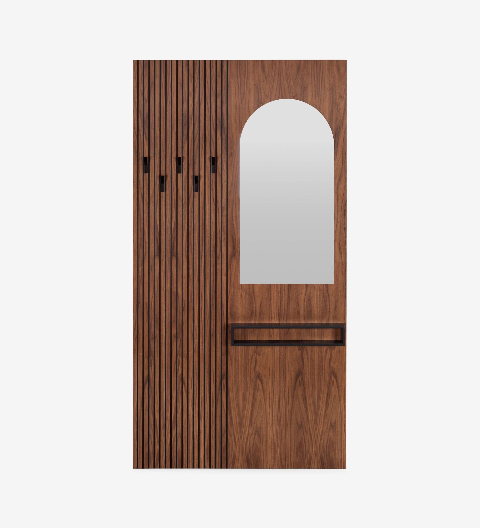 Panneau d'entrée Frieze en noyer naturel, avec miroir, module et crochets noirs.