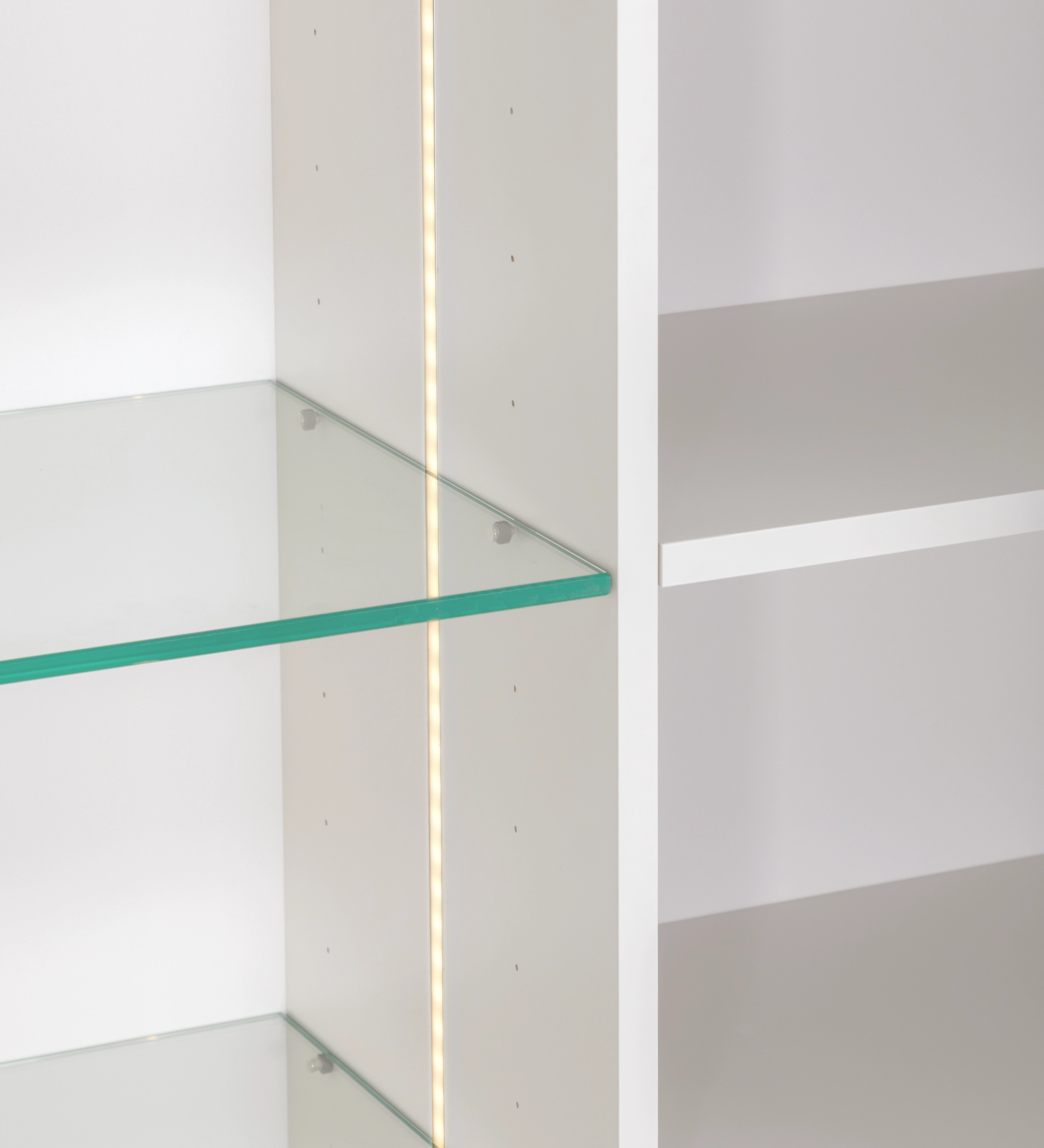 Showcase with lighting and sensor, 2 doors in natural walnut, pearl structure.