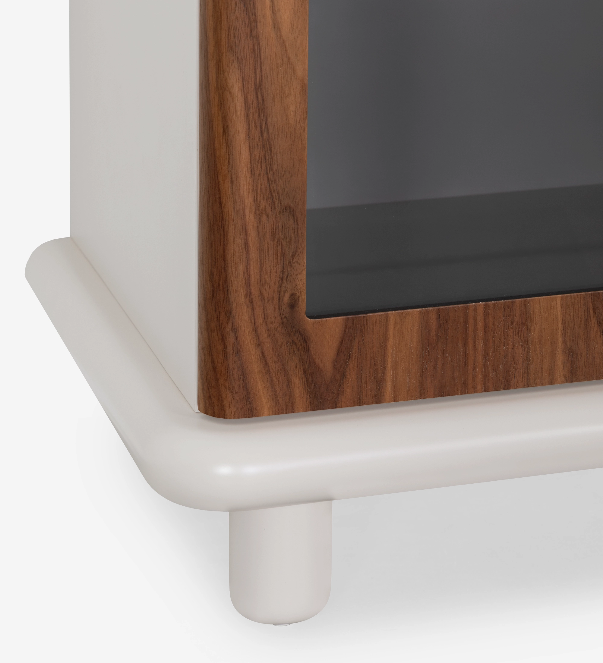 Showcase with lighting and sensor, 2 doors in natural walnut, pearl structure.
