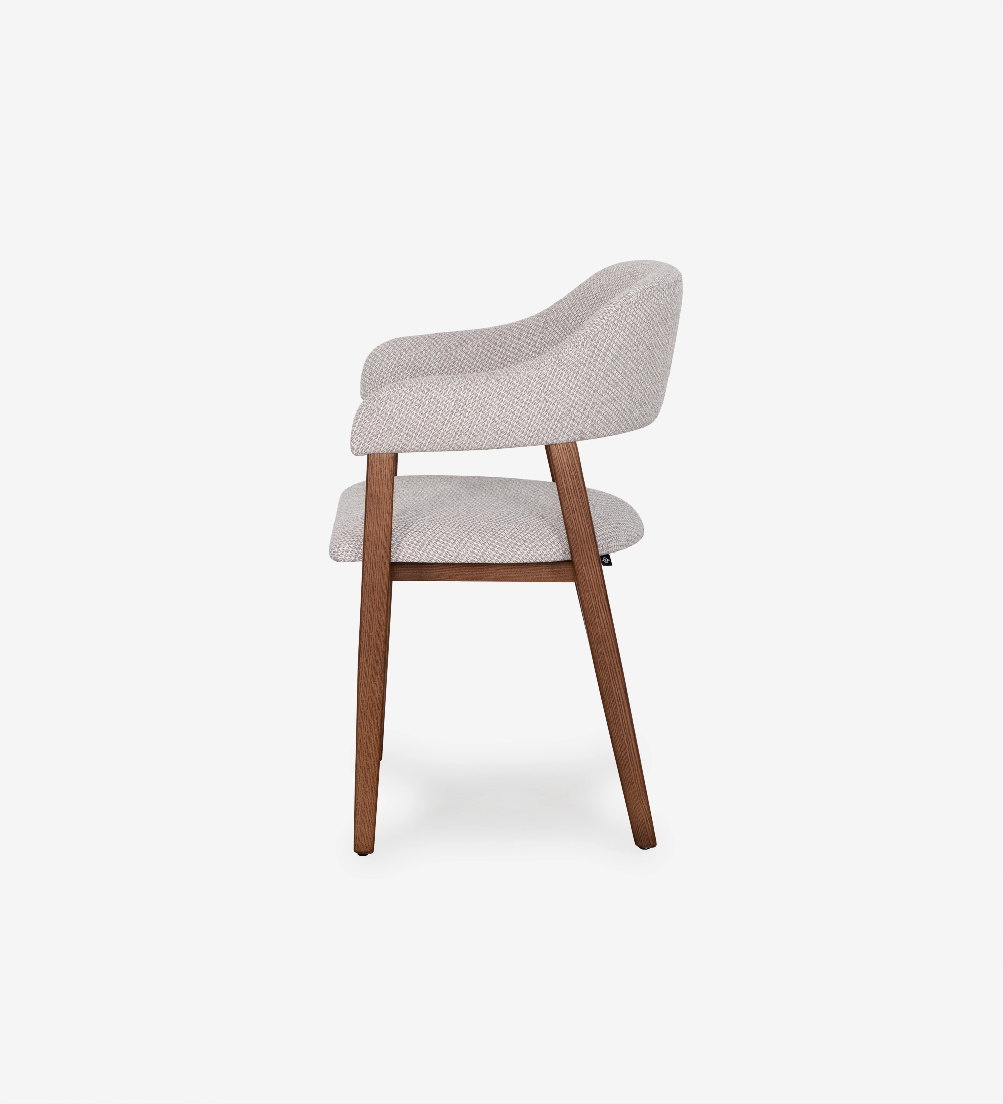 Chaise Capri en tissu beige clair avec dossier courbé et pieds en bois foncé