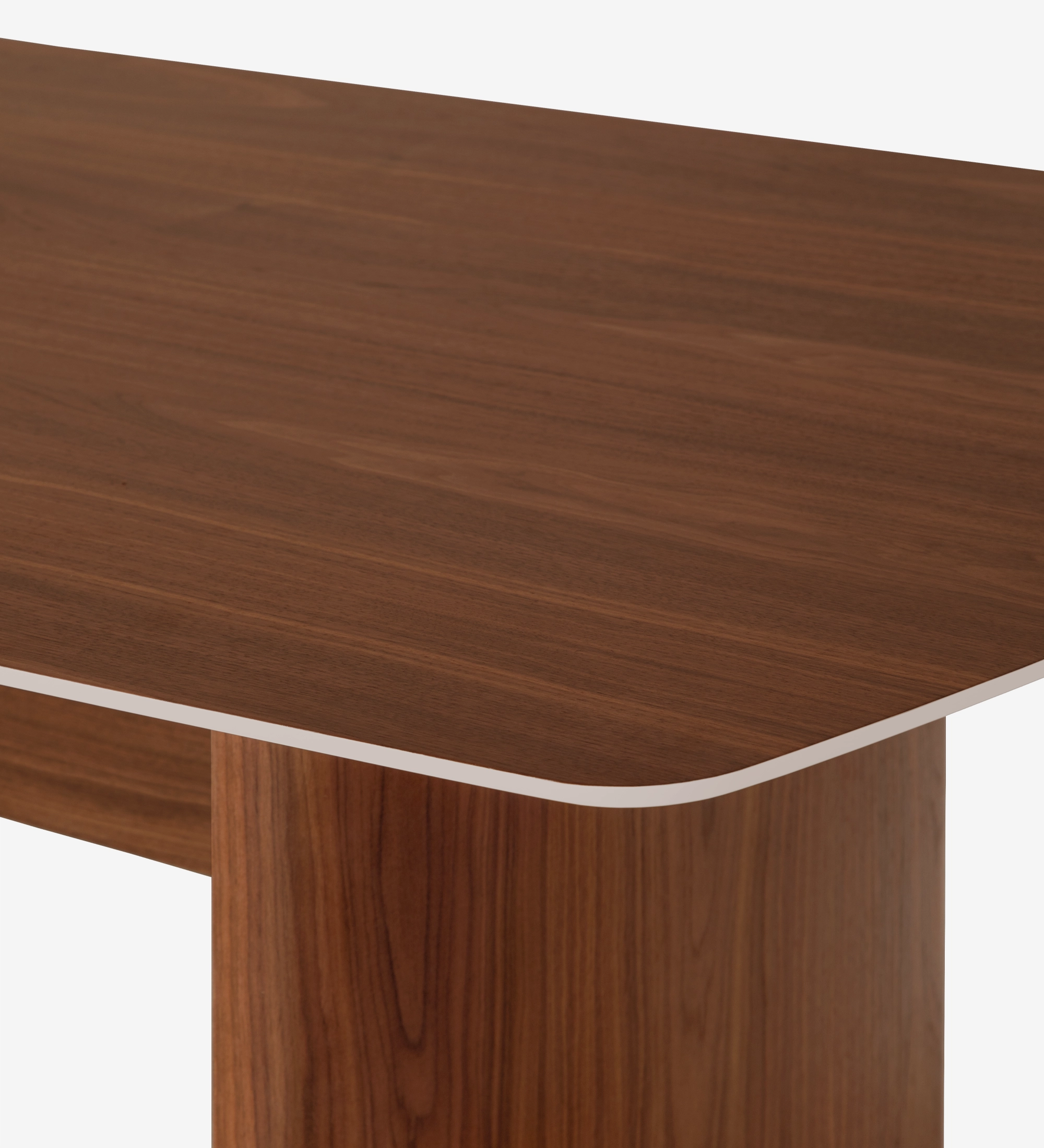 Coin du Bureau Paris en bois foncé avec bord arrondi et finition blanche