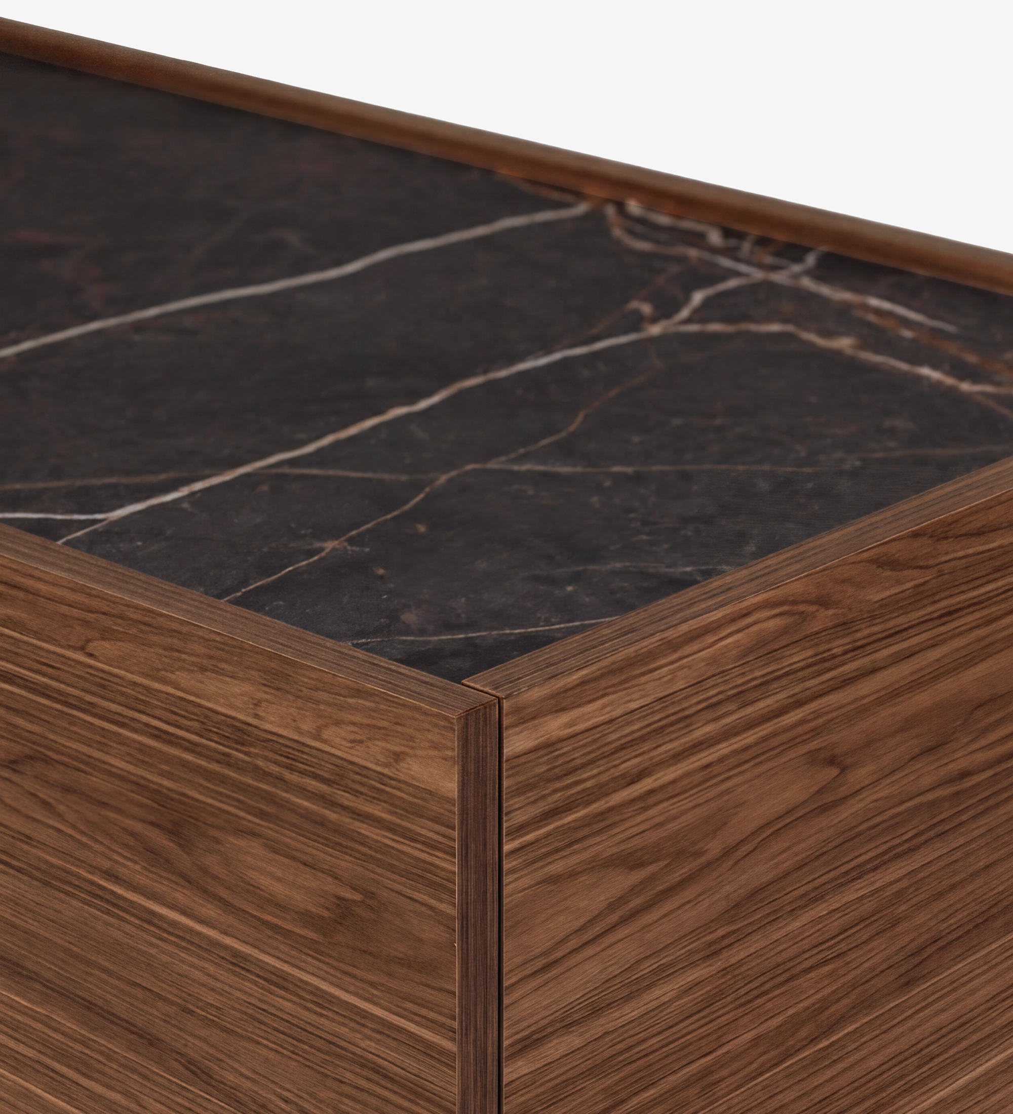 Buffet Lagos en noyer avec coin et plateau en marbre noir veiné