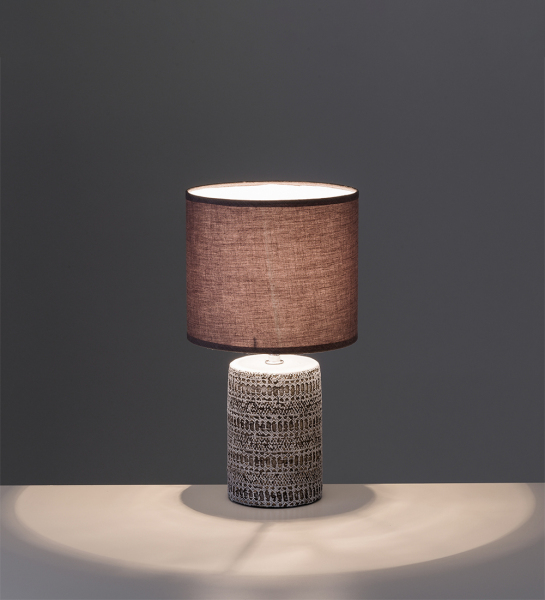 Lampe de table en ciment marron