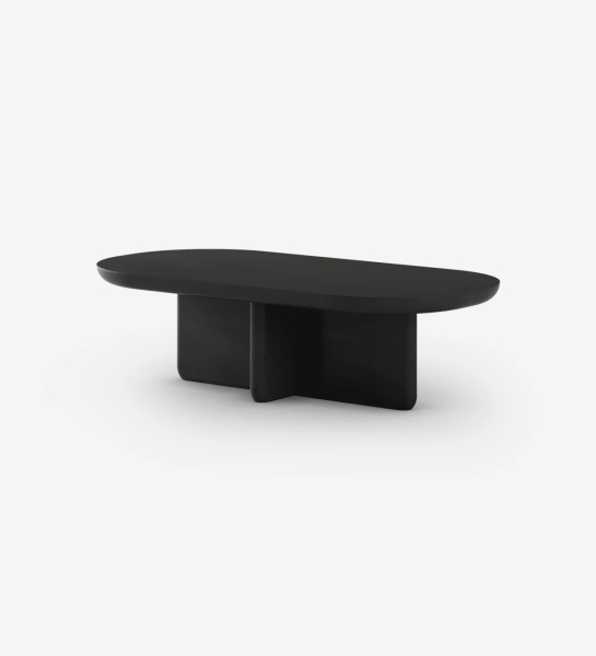 Rectangular center table in black lacquer.