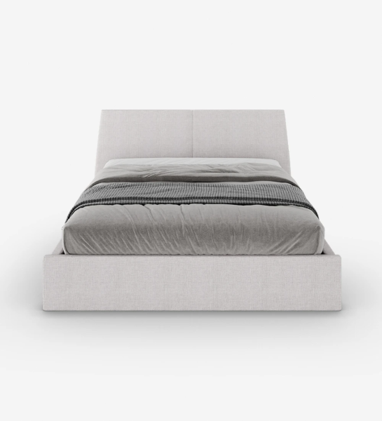 Cama Doble con cabecero tapizado y pie de cama en tejido, laterales en roble natural.