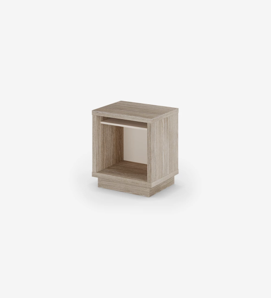 Bedside table with shelf and structure in decapé oak.