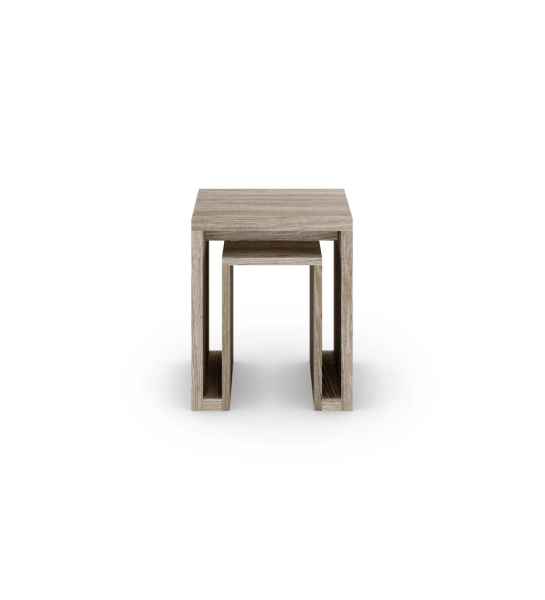 Rio square side table, in decapé oak, 42 x 42 cm.