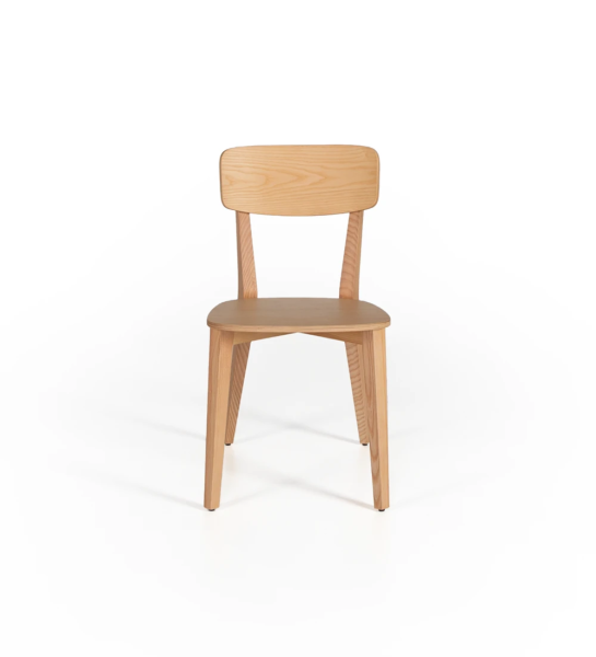 Chair in ash wood natural color.