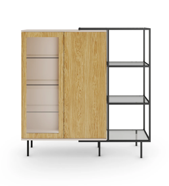 Vitrine com iluminação 2 portas em carvalho natural, estrutura em pérola e pés metálicos lacados a negro com niveladores. Extensão lateral com estrutura metálica lacada a negro, prateleira de vidro.