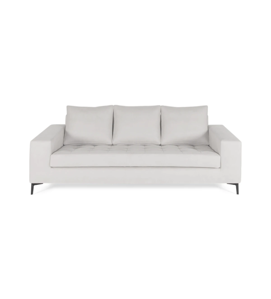 Sofá Barcelona 3 plazas tapizado en tela gris claro, pies en metal lacado negro, 224 cm.