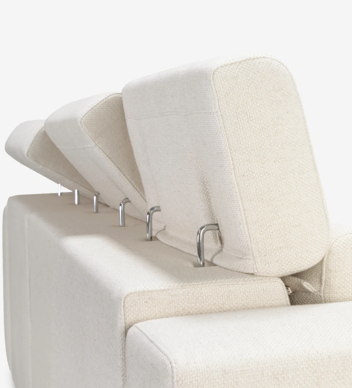 Canapé Oporto 3 places recouvert en tissu beige, appuis-tête inclinables et assises coulissantes, 250 cm.