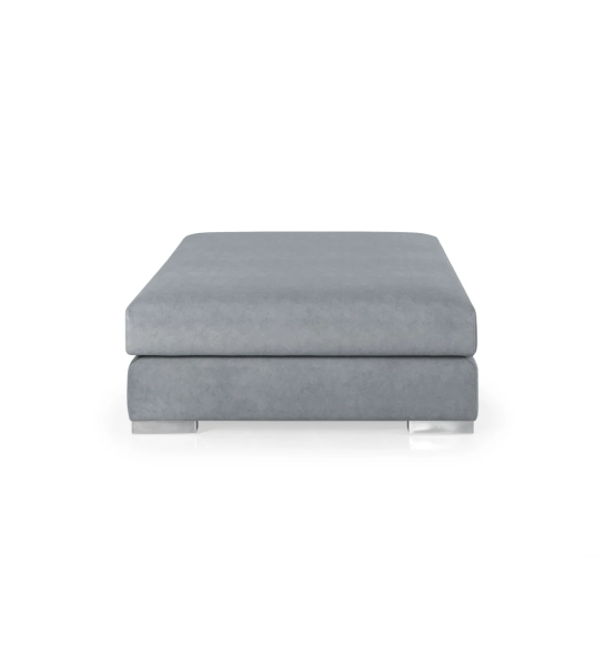 Califórnia square puff, upholstered in gray fabric, 110 x 110 cm.