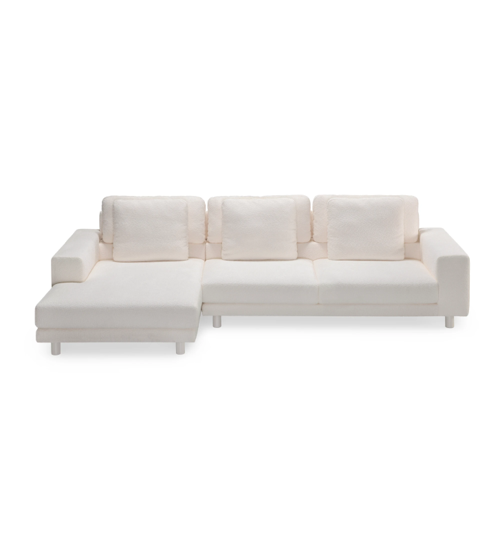 Sofá de 3 plazas con chaise longue, tapizado en tejido, con pies lacados perla.