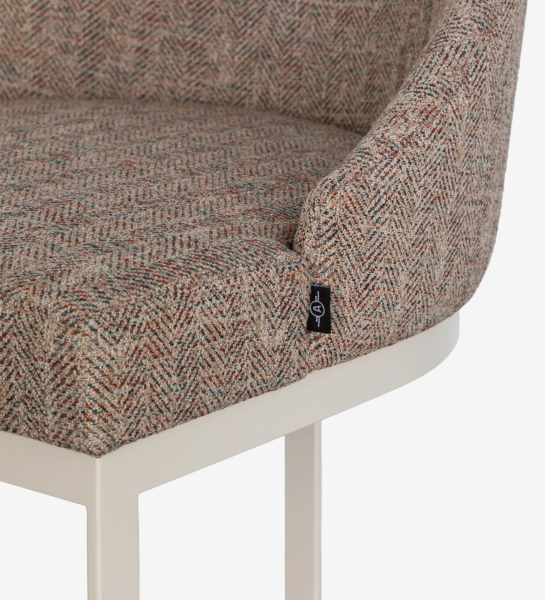 Taburete con asiento y respaldo tapizados en tela, con estructura de metal lacado en perla