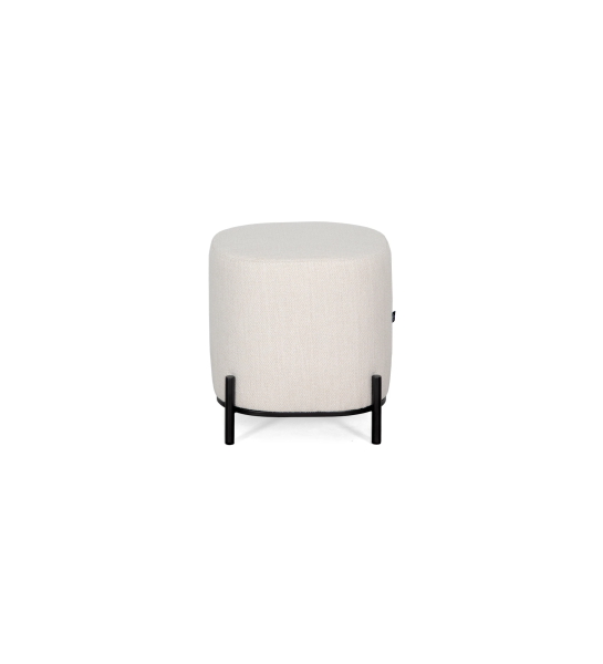 Cannes square puff, upholstered in pearl fabric, black lacquered metal feet, 38 x 38 cm.
