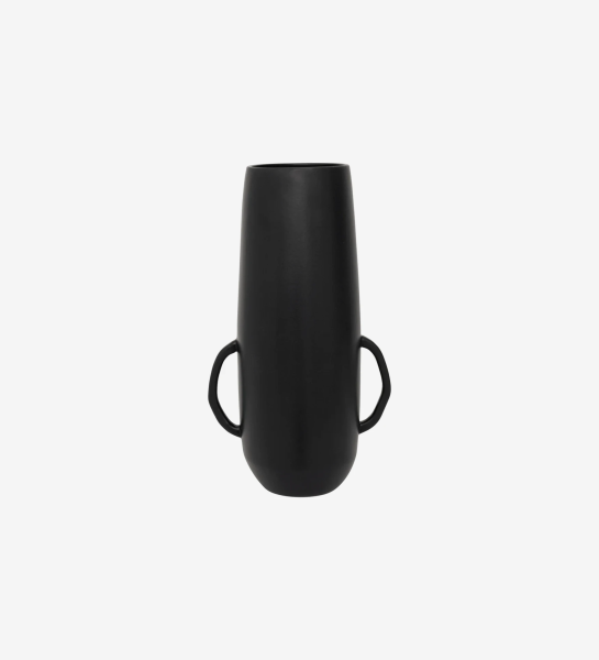 Handmade vase with ceramic structure in matte black and with an organic and intuitive design.