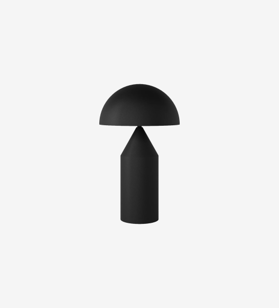 Lampe de table avec structure en acier inoxydable et finition sablée noire.