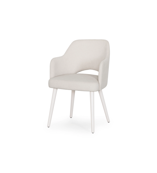Chaise avec accoudoirs rembourrée de tissu perle et pied laqué perle.