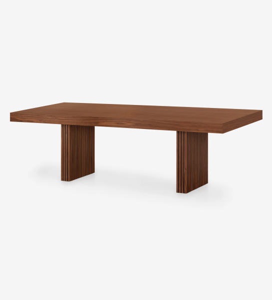 Mesa de comedor Cannes rectangular 250 x 110 cm, en nogal natural, pies con frisos.