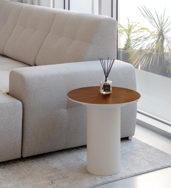 Paris round side table, natural walnut top, pearl lacquered foot, Ø 48 cm.