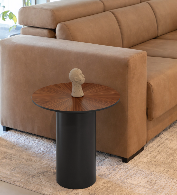 Paris round side table, natural walnut top, black lacquered foot, Ø 48 cm.