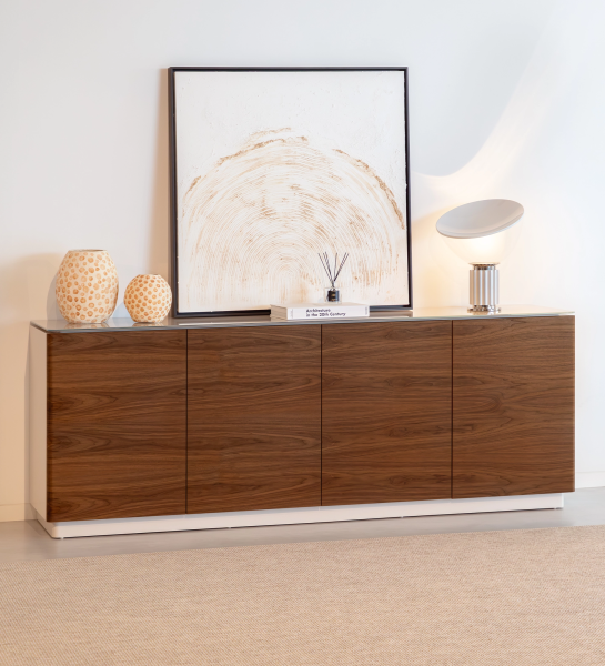 Sideboard with 4 doors in natural walnut, 2 drawers, glass top and pearl lacquered structure.