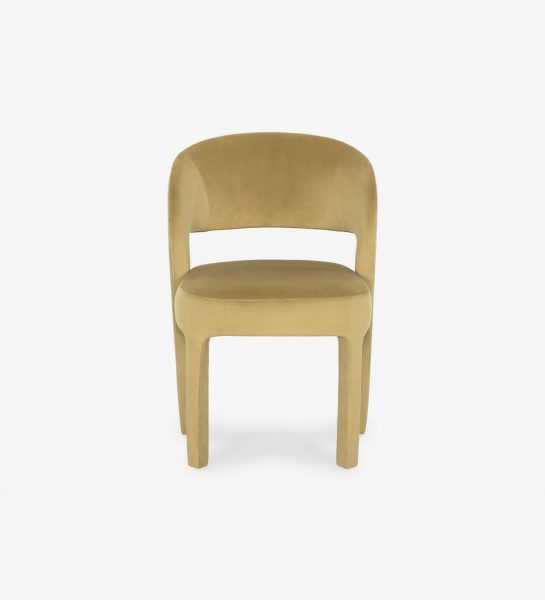 Chaise Mónaco en velours jaune moutarde, dossier arrondi et ouverture arrière