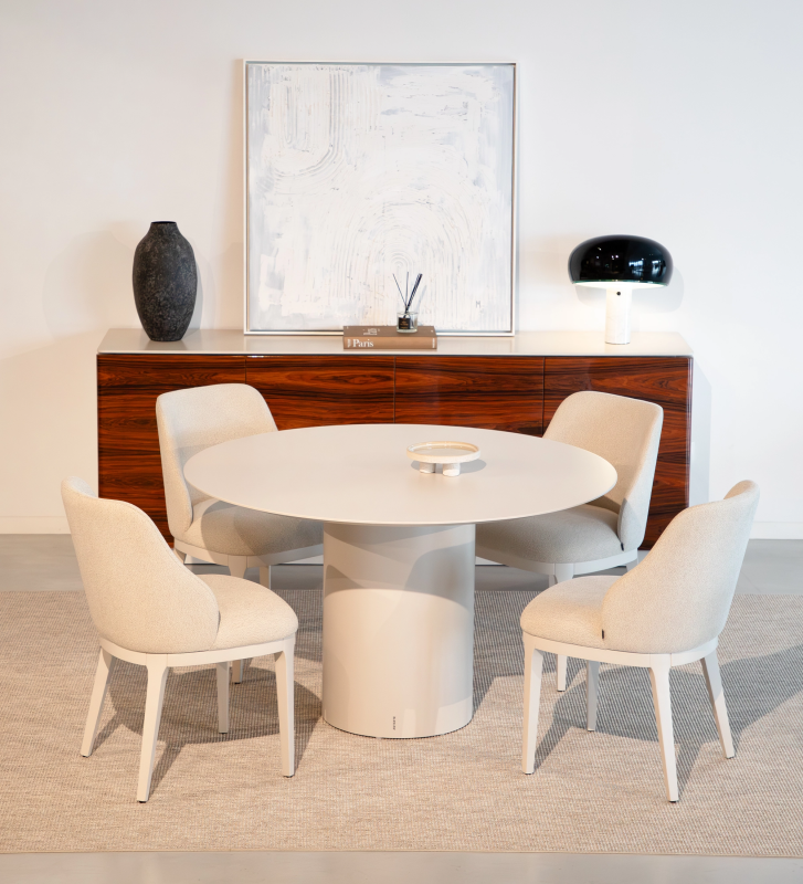 Mesa de jantar Geneve redonda Ø 130 cm lacada a pérola.