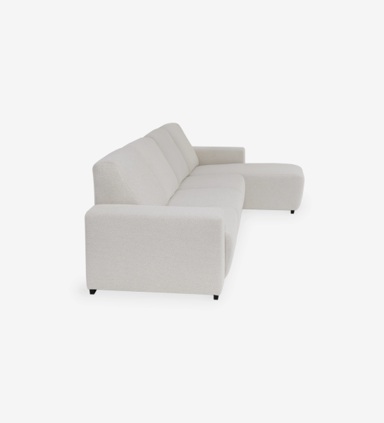 Sofá com chaise longue Lagos em tecido cru, chaise à direita e pés pretos