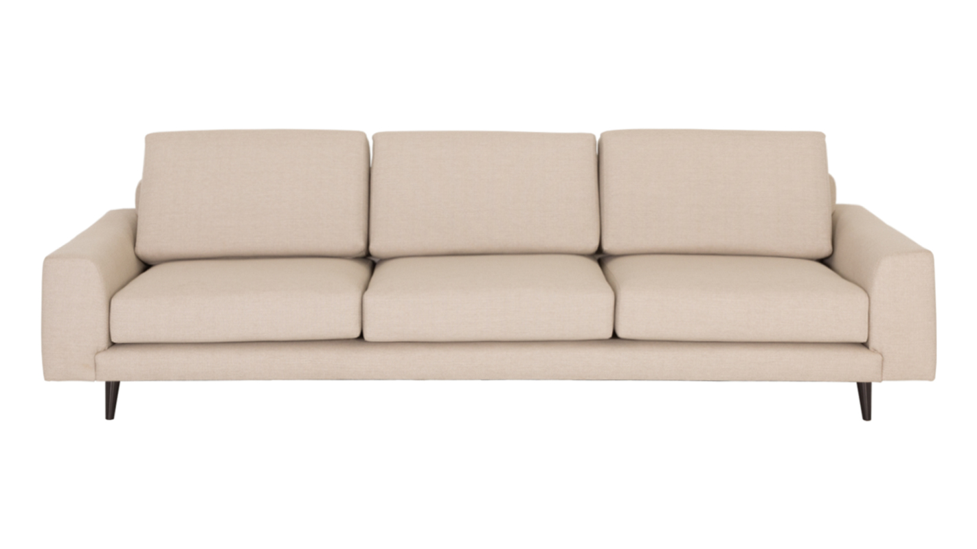 Sofá Oslo 3 lugares, estofado a tecido Babel Toffee, pés torneados